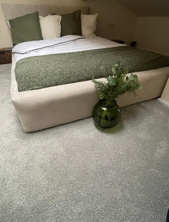 Unique Duplex Apartment Free Parking Free Wi-Fi 6 Minutes From Leeds City Centre Esterno foto