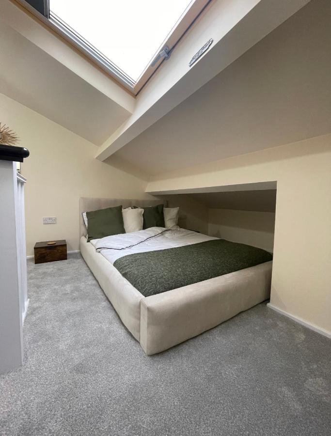 Unique Duplex Apartment Free Parking Free Wi-Fi 6 Minutes From Leeds City Centre Esterno foto